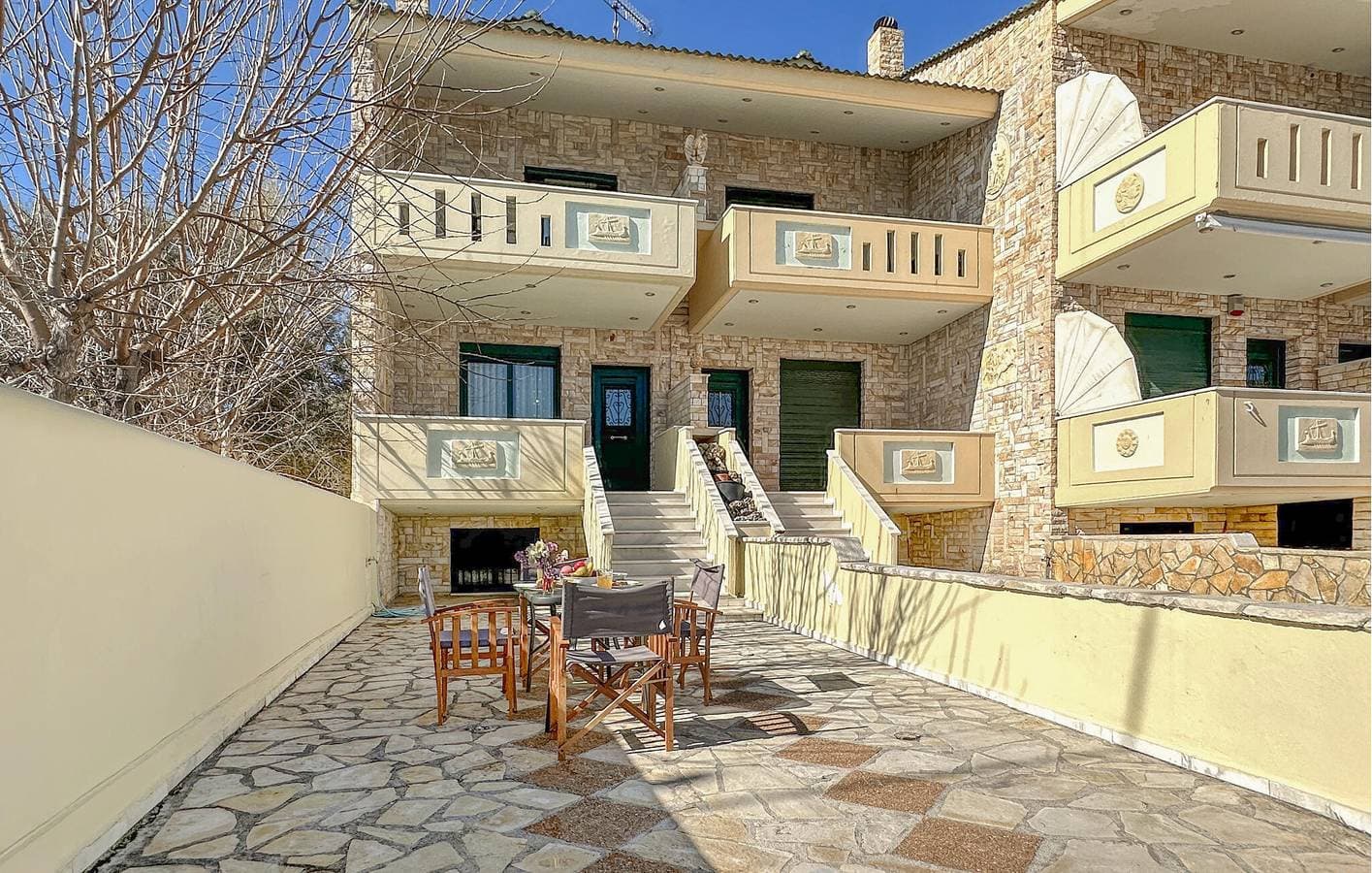 Gemütliches Apartment mit WiFi & Parkplatz, 1,5km zur Küste 1