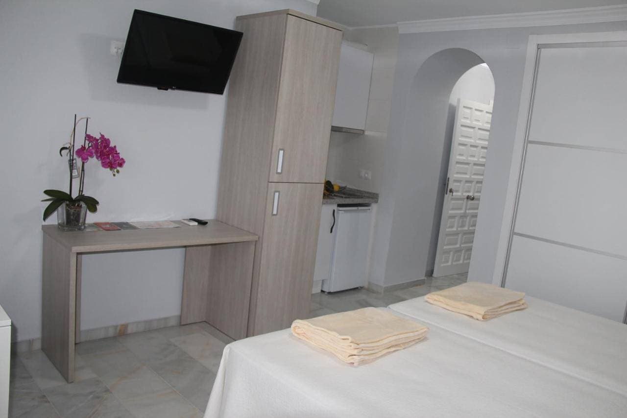 Foto 9 von 17: Studio Apartment with Sea View