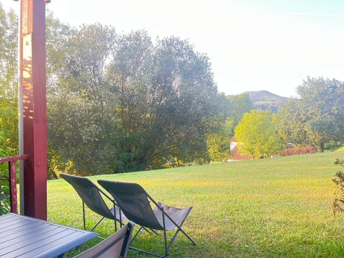 Cosy T2 proche Espelette - résidence avec piscine chauffée 1