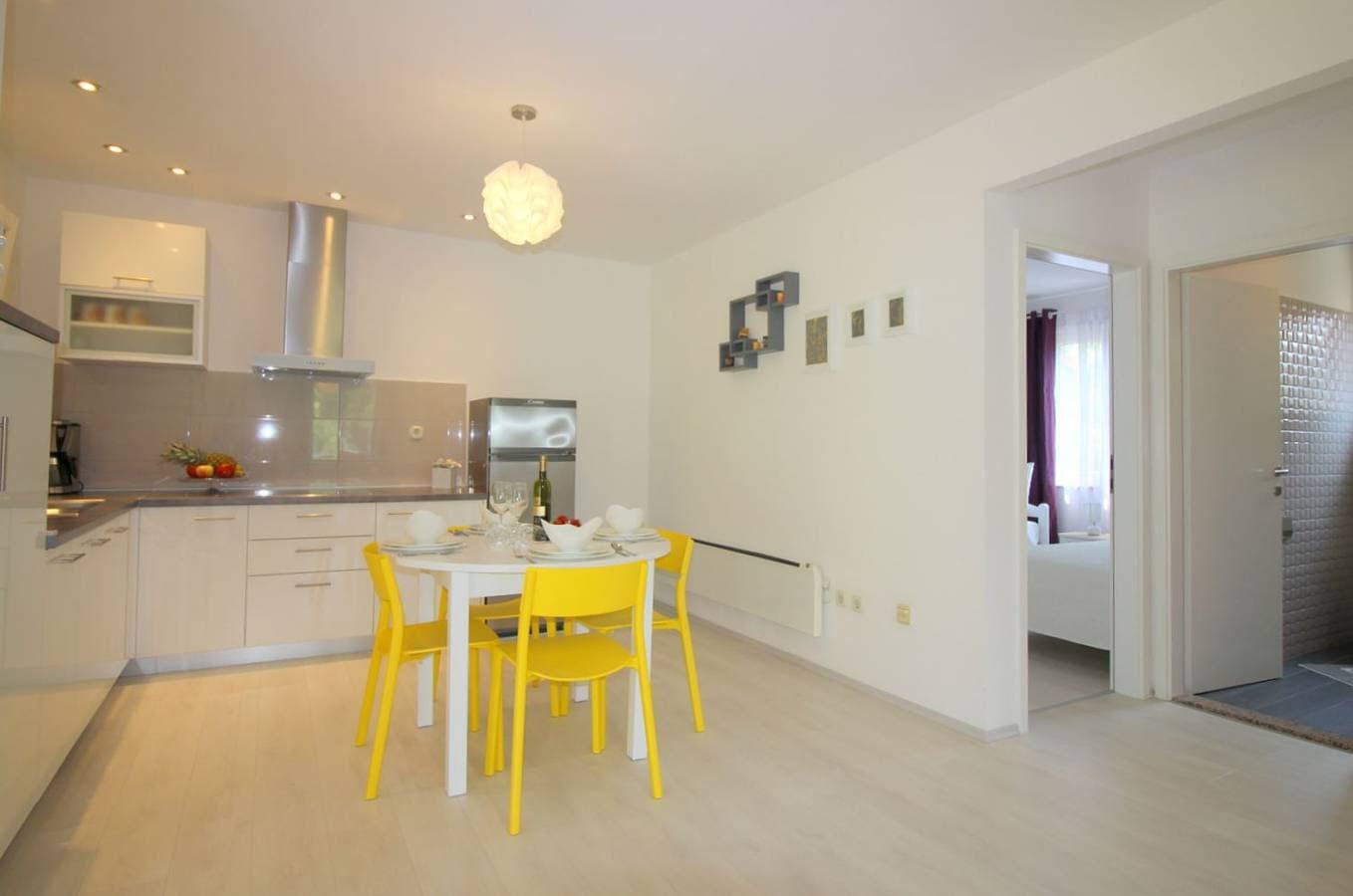 Foto 7 von 35: Besonderes Apartment mit Pool, Babybett, Garten, Grill, Kinderspielplatz, Parkplatz