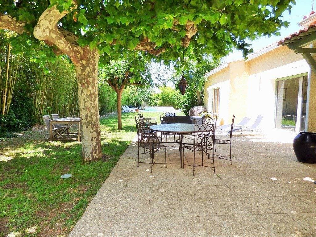 Foto 3 von 19: Schwimmbad, Strand zu Fuß, Billard, Tischfußball, Tischtennis, Grill...