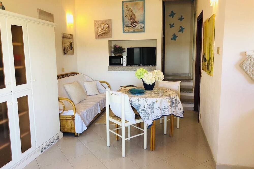 Foto 10 von 21: Two-room apartment Oleander Sea view 250 mt beach Porto Taverna