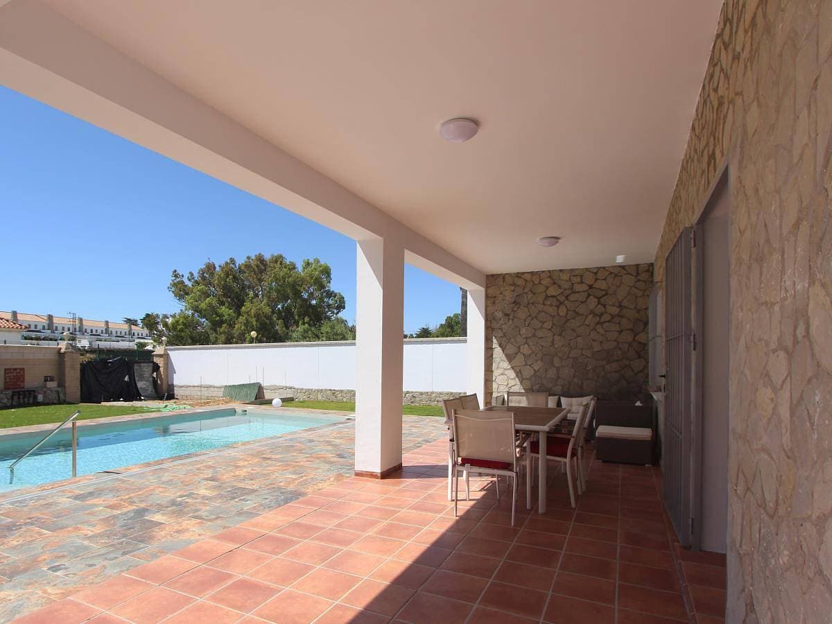 Foto 3 von 22: Casa Tempus fugit - Modernisiertes Ferienhaus mit privatem Pool nur 5 Gehminuten vom Strand