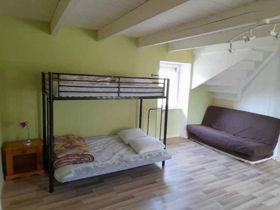 Foto 8 von 11: Three-Bedroom House