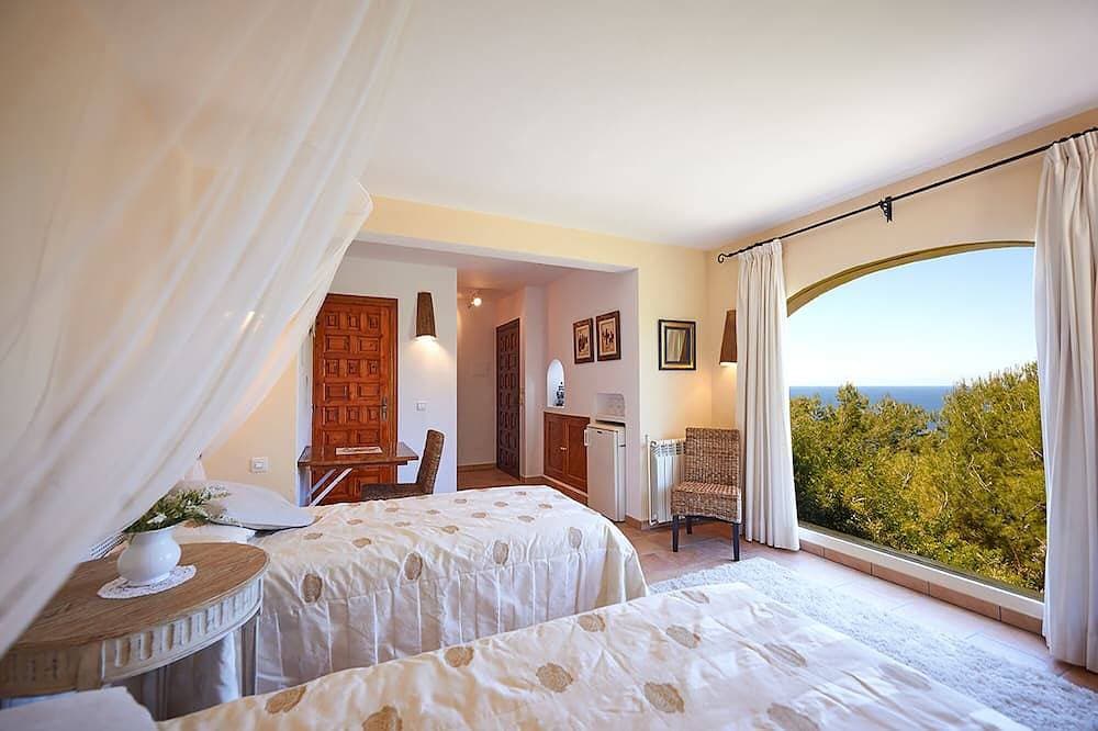 Foto 6 von 24: Großzügige Unterkunft auf Mallorca mit Pool und Meerblick (Villa Peka)