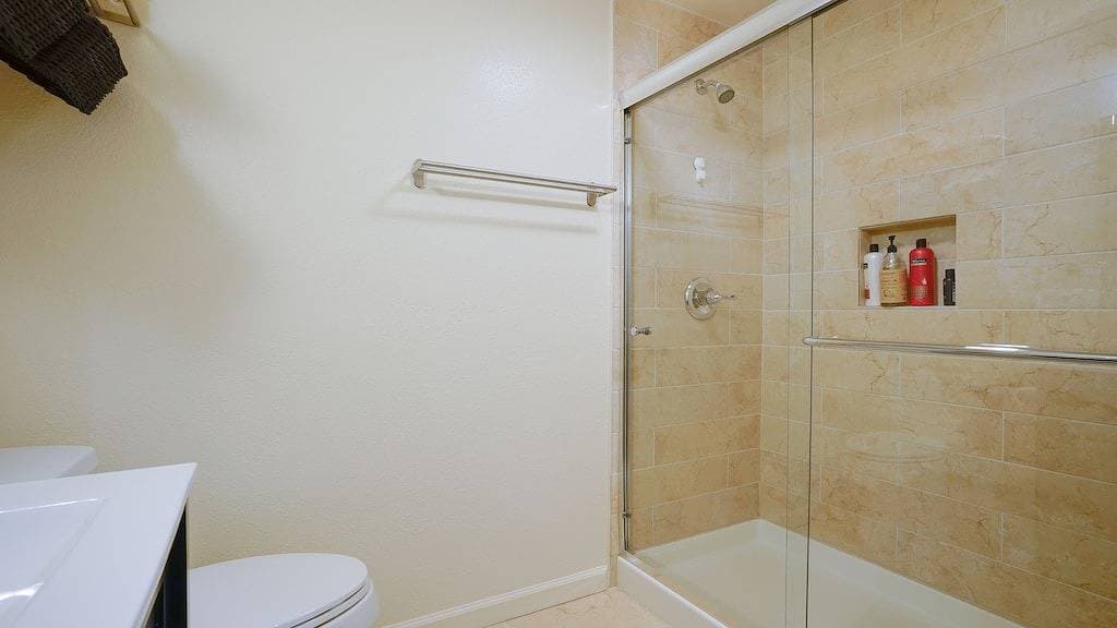 Foto 7 von 20: ★ Neu und modern | Gehe überall hin Parken | Ace Ort ★ 2Bd