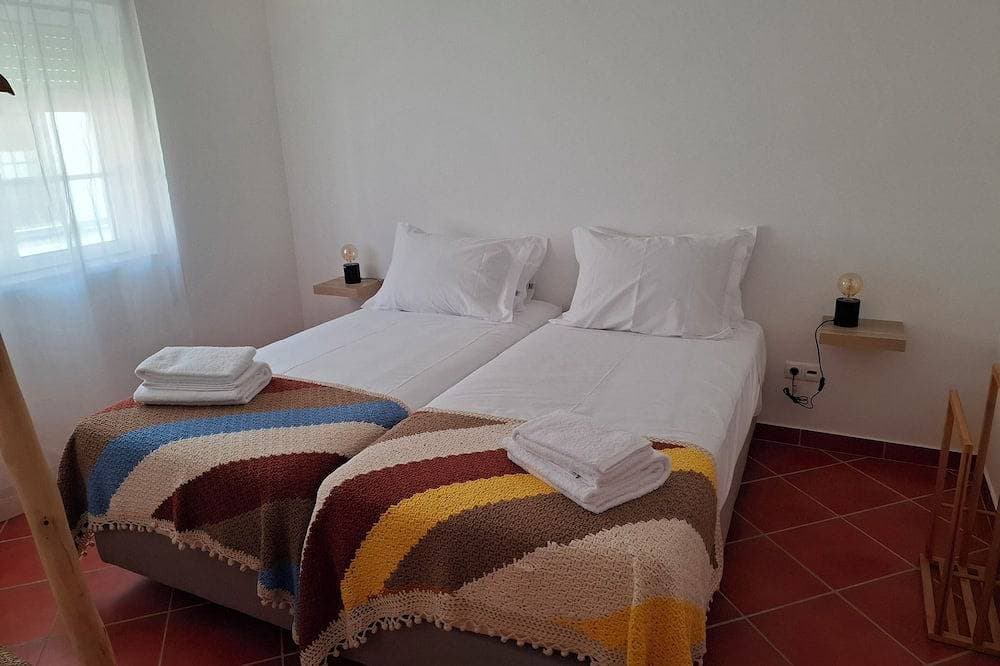 Foto 4 von 28: Casa Areia - Porto Covo, T1-4 people, Sea View, the most central area of the Village