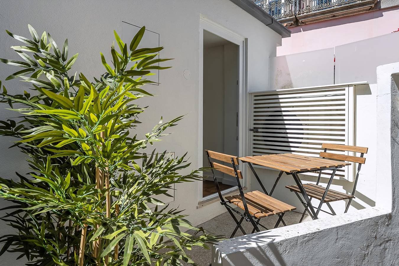 Foto 5 von 39: Ferienhaus für 4 Personen mit Terrasse