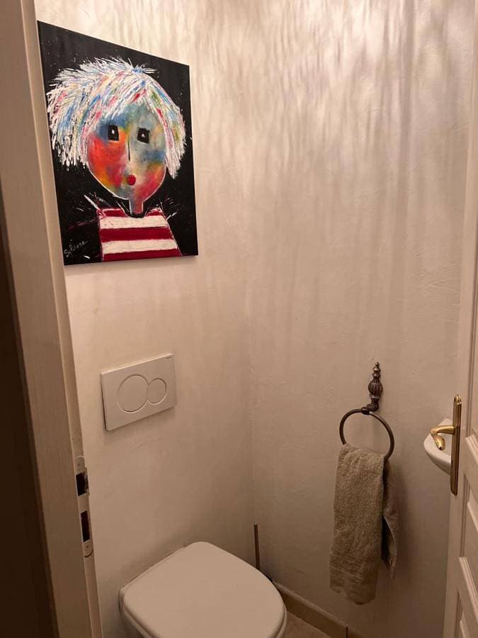 Foto 5 von 9: Double Room with Private Bathroom