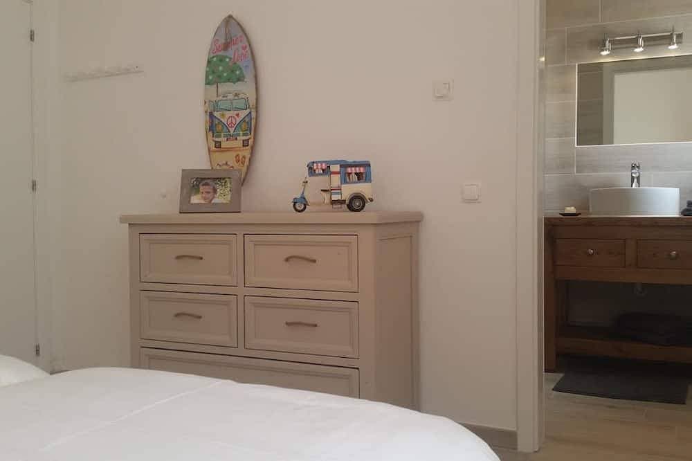 Foto 4 von 30: Haus mit Meerblick und Naturpark, privater Pool .Last Minute