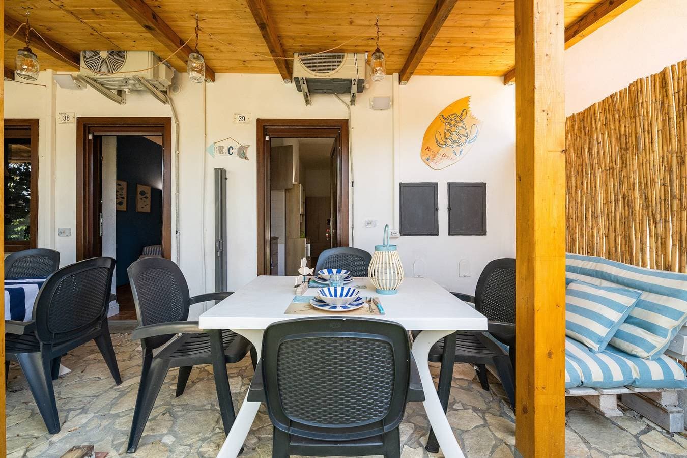 Foto 4 von 23: Ferienhaus 'Keka' mit privater Terrasse, Gemeinschaftsgarten und Klimaanlage