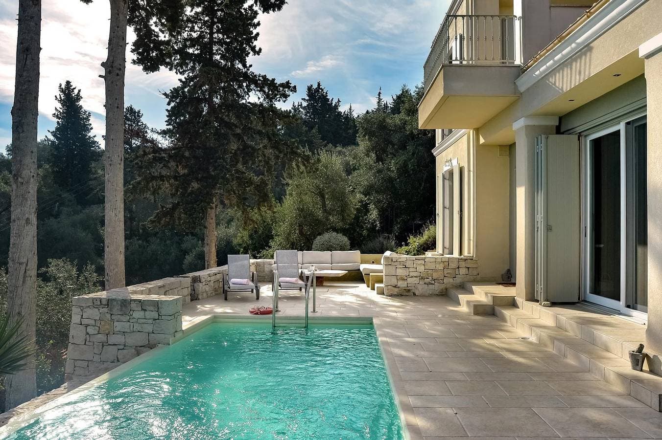 Foto 4 von 24: Villa für 4 Personen mit Terrasse