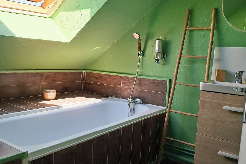 Foto 4 von 21: A Getaway in Normandy: A Duplex in the Heart of Pont-Audemer