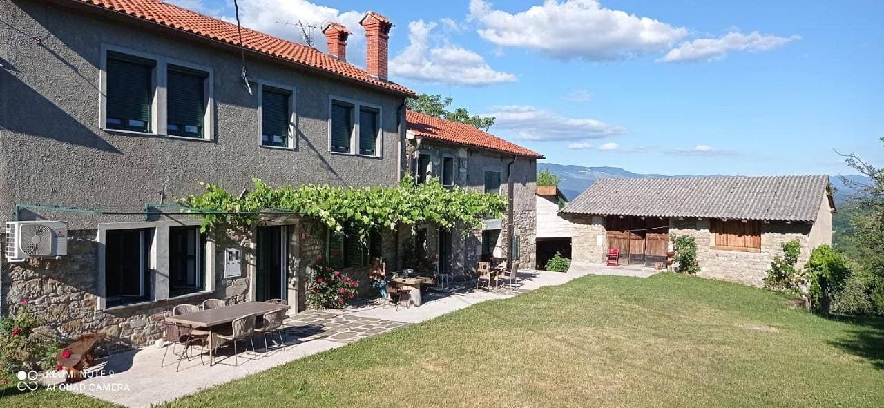 Barbara`s Village House 1