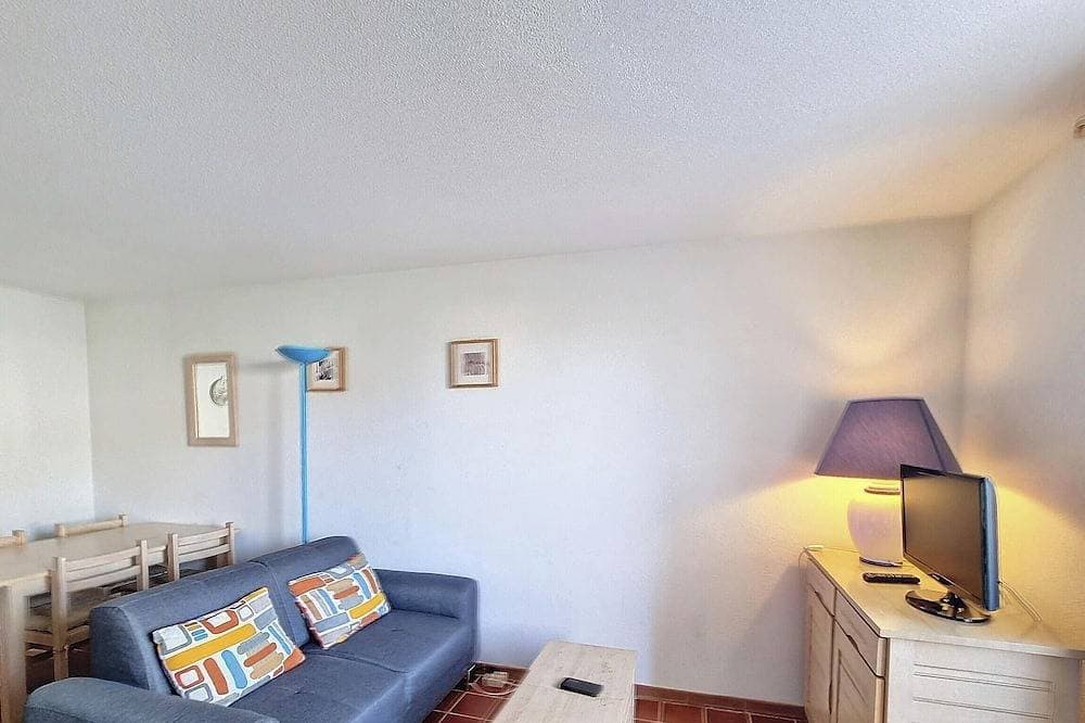 Foto 3 von 11: Maison L'Olivade  dans résidence privée  avec pisc