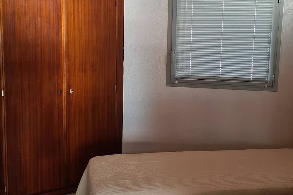 Foto 3 von 28: T2 am Wasser, Klimaanlage, Wi-Fi, Parkplatz, Pool, direktem Zugang zum Strand