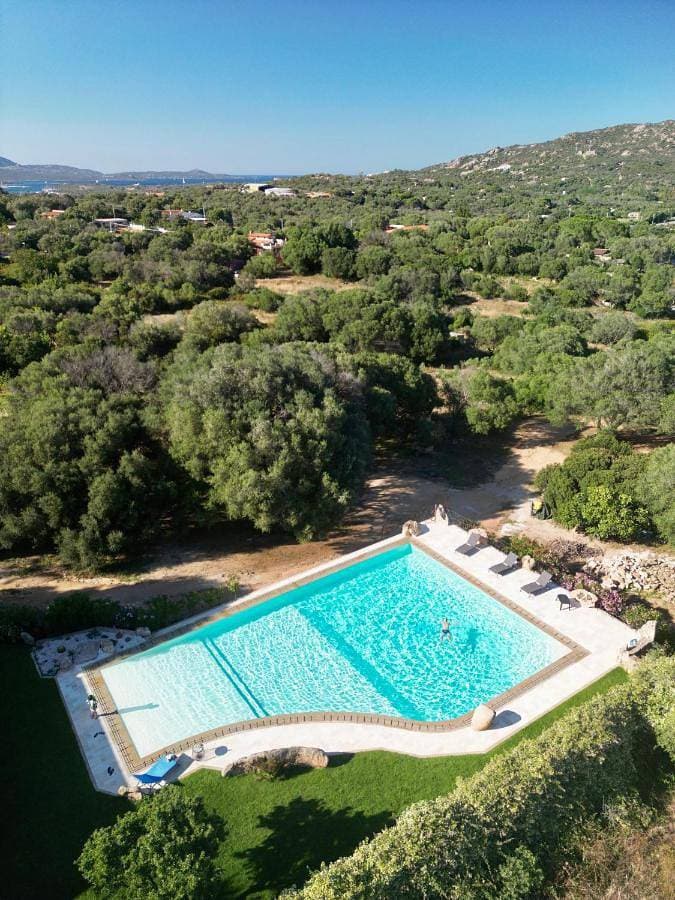 My Opera Private Pool by Sarda Bella 1