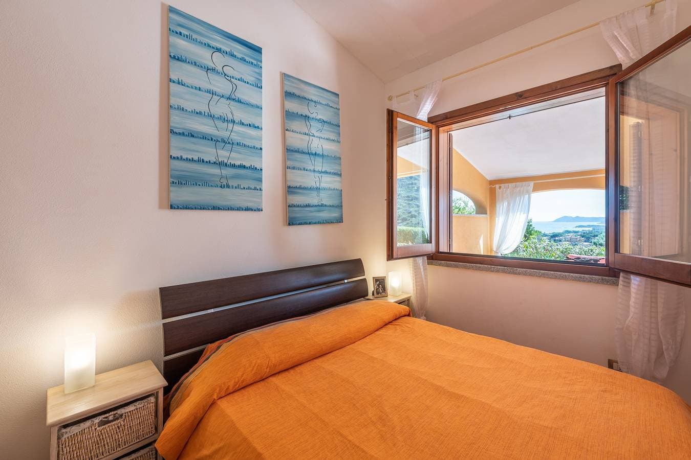 Foto 13 von 30: Ferienhaus 'Domixedda' mit Meerblick, privater Terrasse und Klimaanlage
