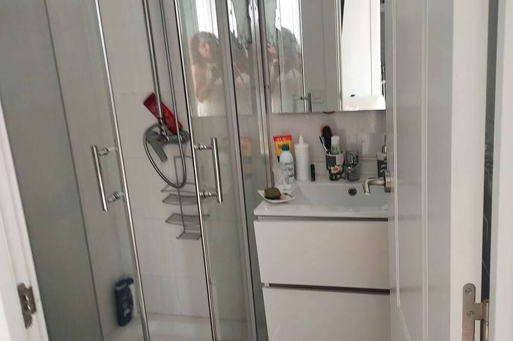 Foto 5 von 18: Small Loft With City And Sea Views