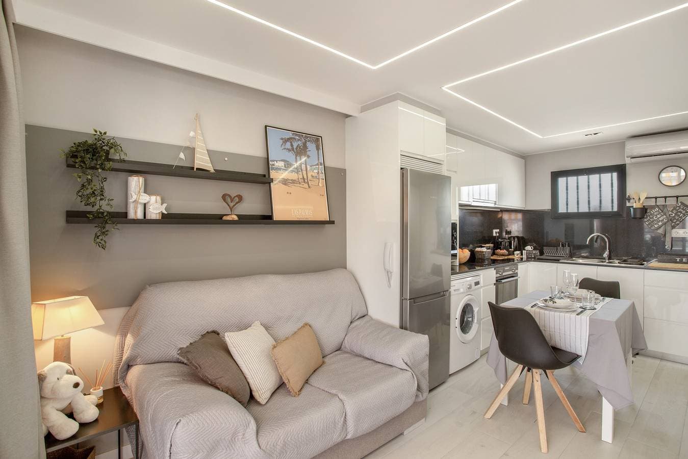 Foto 6 von 29: Ferienwohnung 'Estrella Del Mar Vista Al Puerto' mit Meerblick, Wi-Fi und Klimaanlage