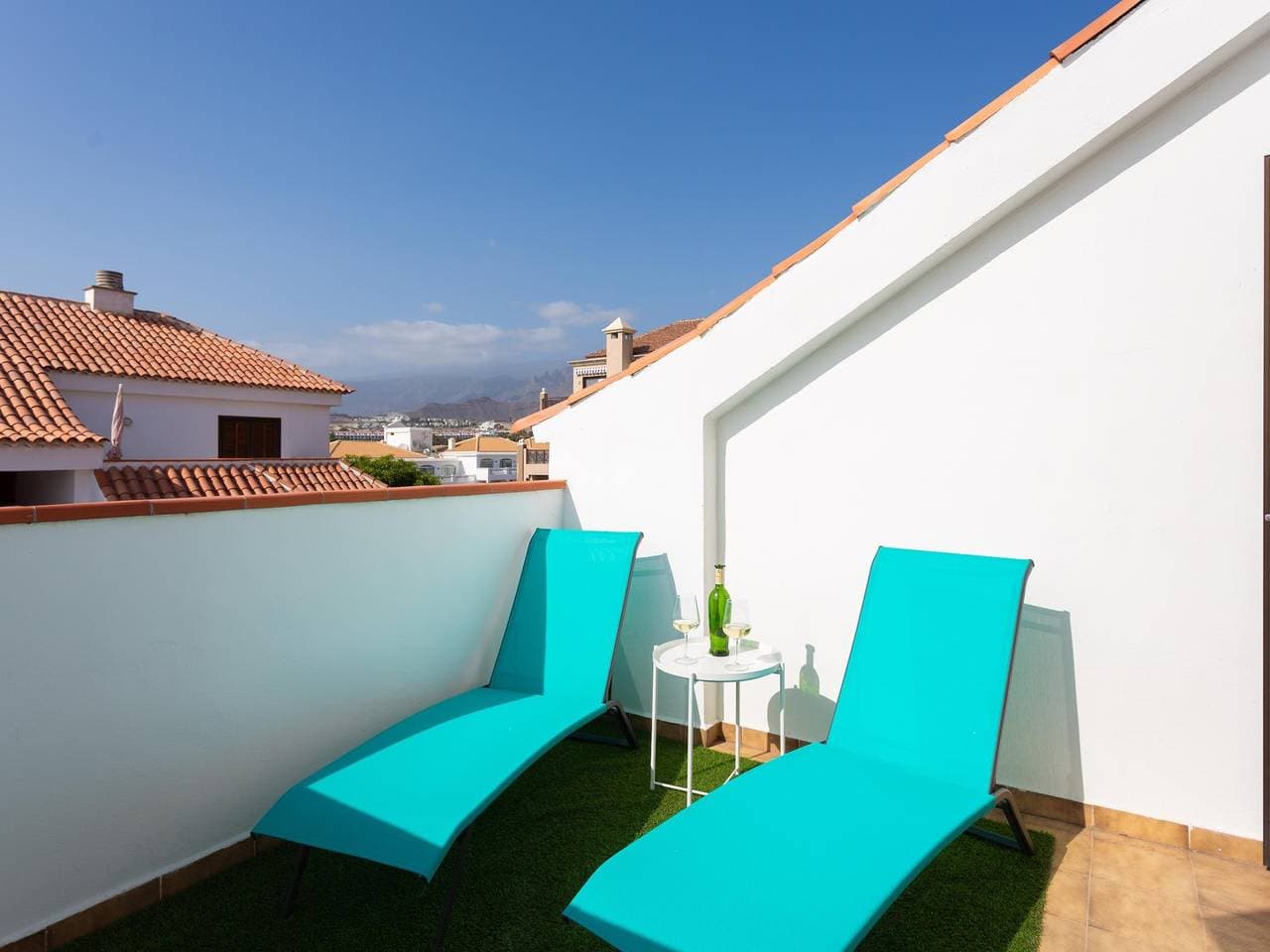 Foto 9 von 29: Ferienwohnung für 3 Personen mit Pool