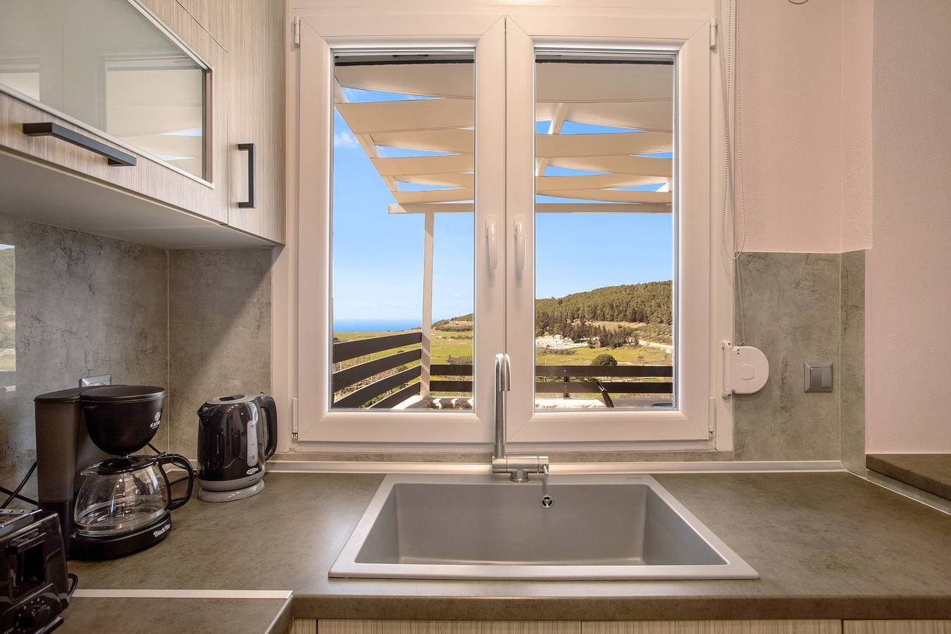 Foto 11 von 41: Ferienhaus 'Iliovasilema' mit Meerblick, WLAN und Klimaanlage
