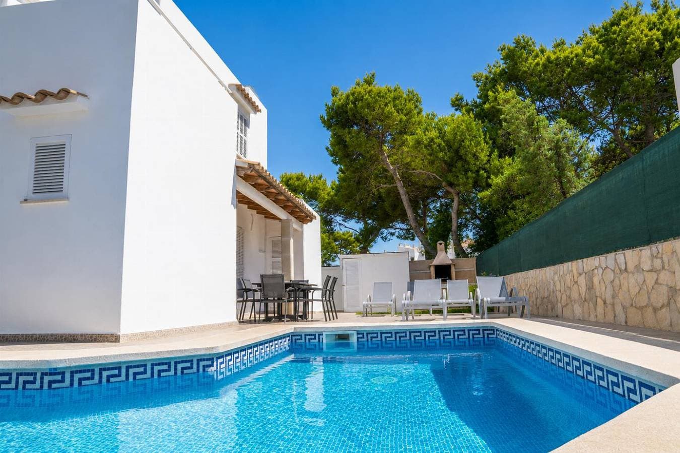 Foto 3 von 19: Villa für 8 Personen mit Meerblick