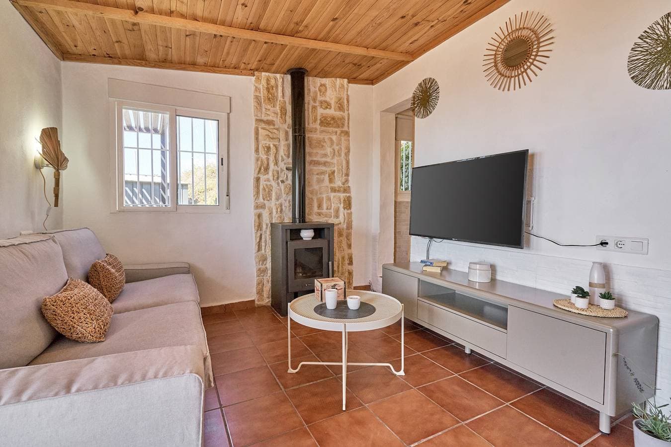 Foto 5 von 26: Villa Javier mit Meerblick, privatem Pool und balinesischem Bett