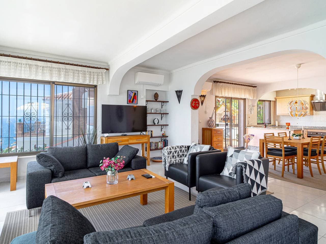 Foto 7 von 36: Exklusive Villa mit privatem Pool, Klimaanlage und Parkplatz nahe Nerja