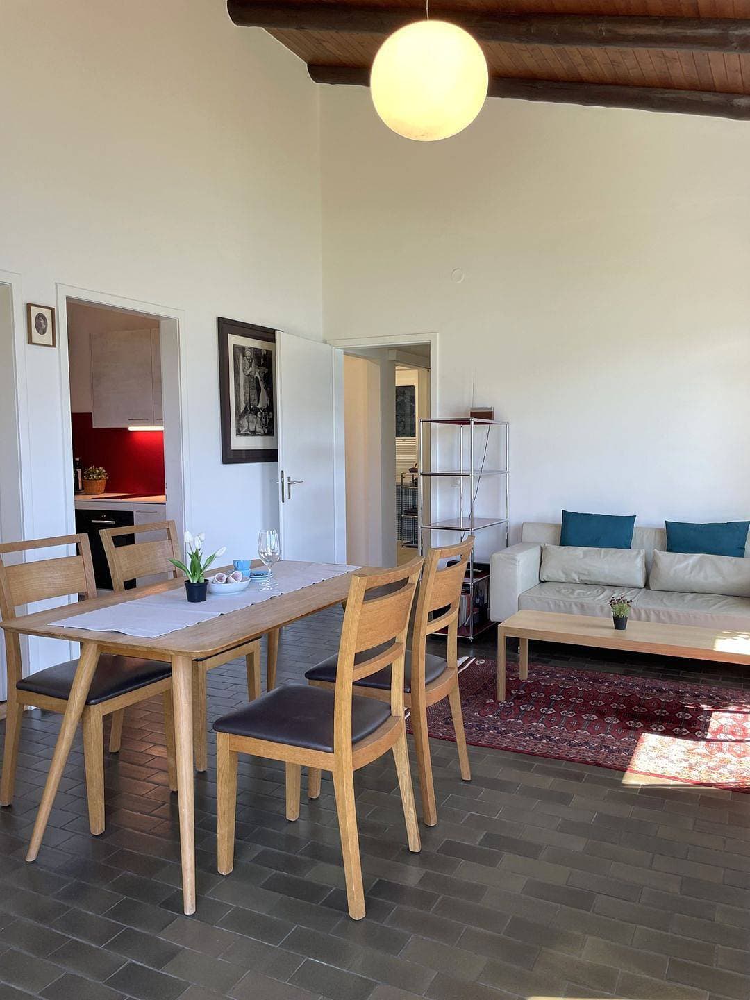 Foto 12 von 35: Ferienhaus an traumhafter Aussichtslage, absolut ruhig und abseits vom Strassenlärm