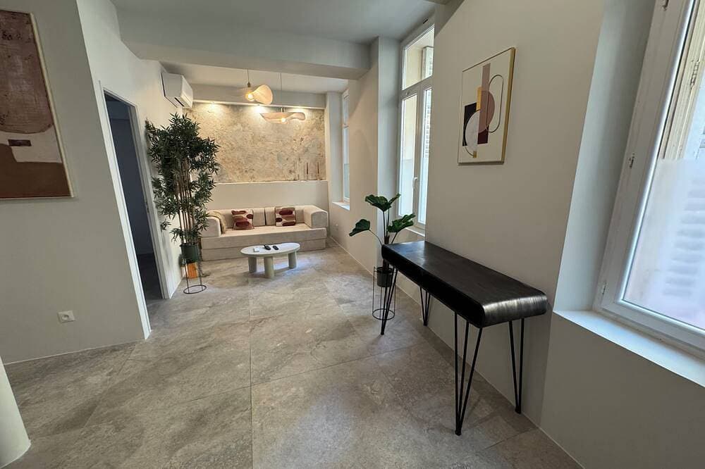 Foto 6 von 8: Maison Aura Aix, Apt center 2min from la Rotonde, Calm, Fiber, Work-friendly