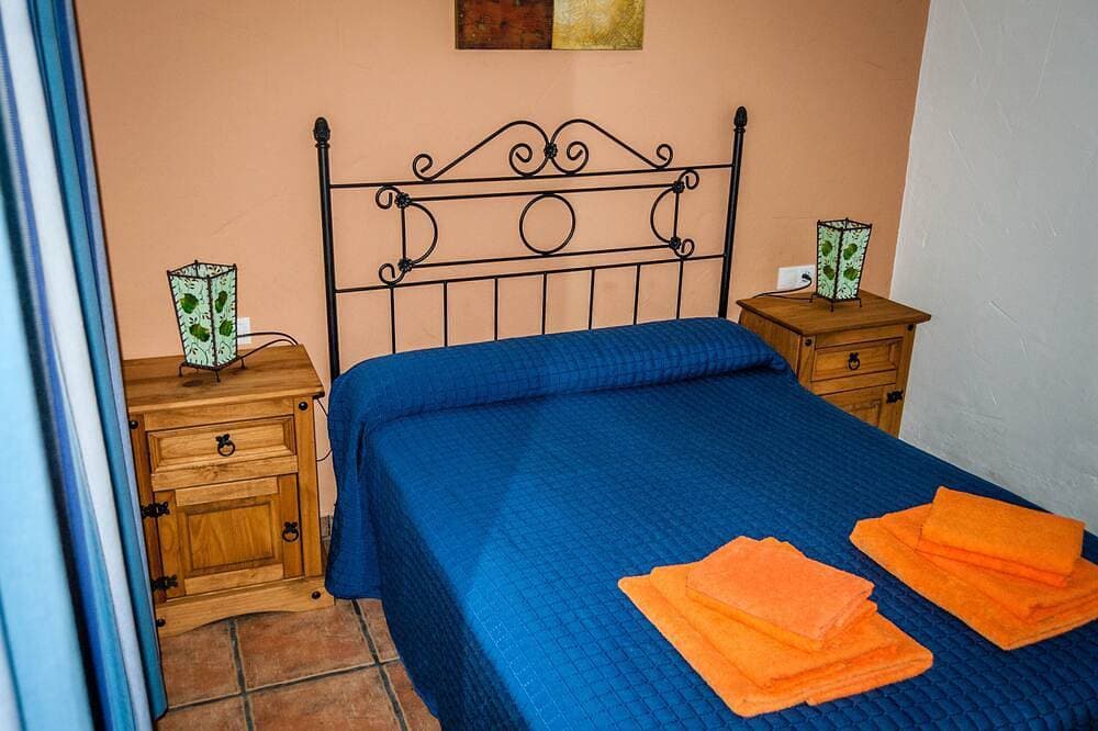 Foto 5 von 30: Bauernhaus mit WiFi, Pool, Terrasse, Meer- und Bergblick Cr / Ma / 00776