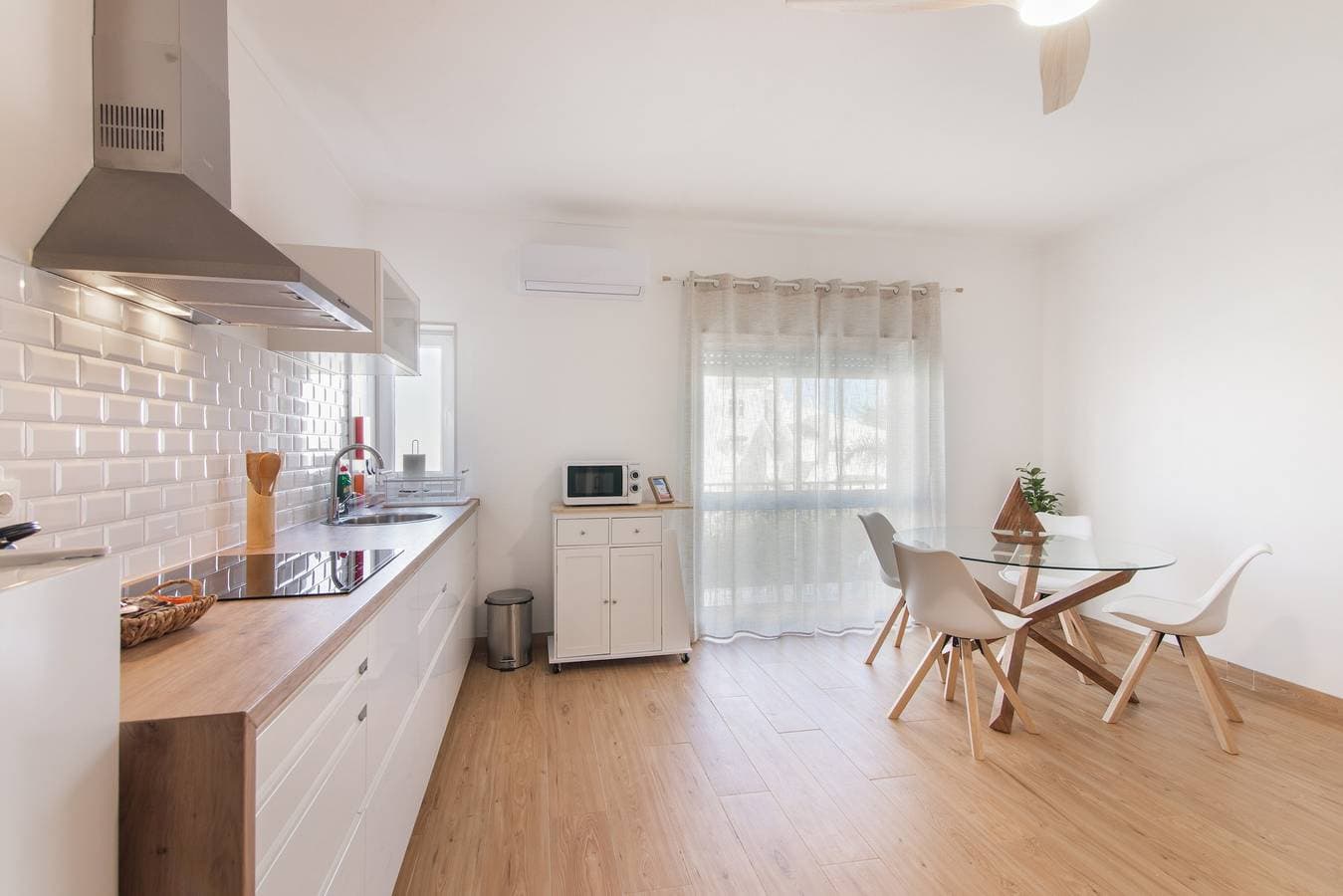 Foto 5 von 23: Apartment 'Pool' mit Gemeinschaftspool, privater Terrasse und WLAN