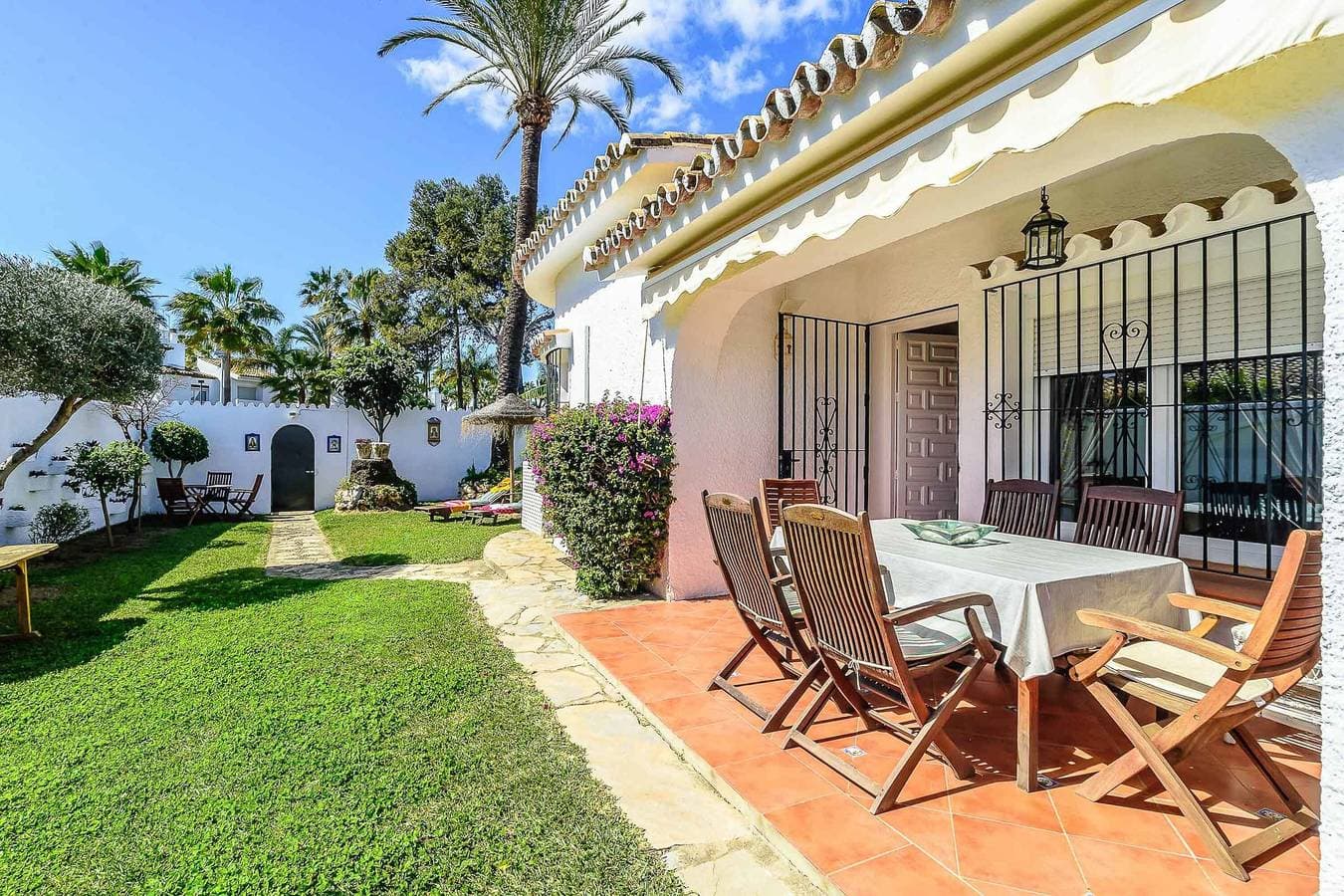 Foto 2 von 20: Villa für 6 Personen mit Pool