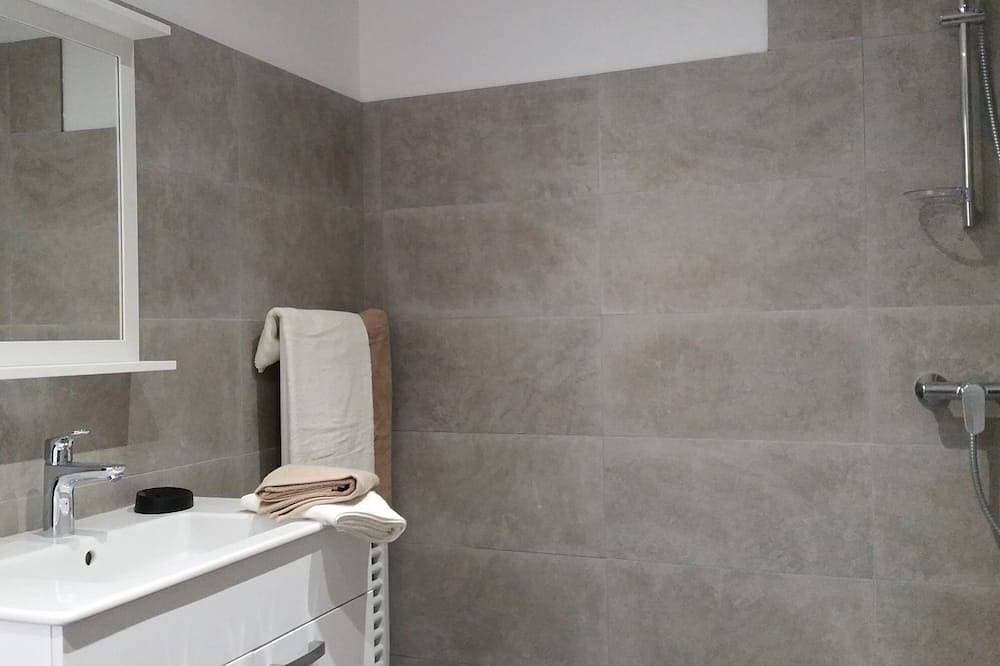 Foto 4 von 25: Apartment-Apartment-Ensuite-Blick auf den Hof