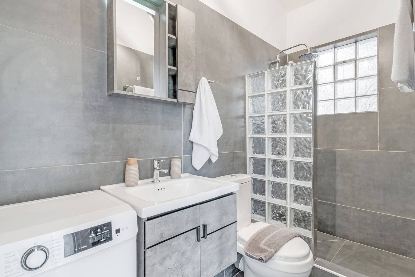 Foto 11 von 21: Villa "Μyrtali" mit Meerblick, 2 privaten Terrassen und WLAN
