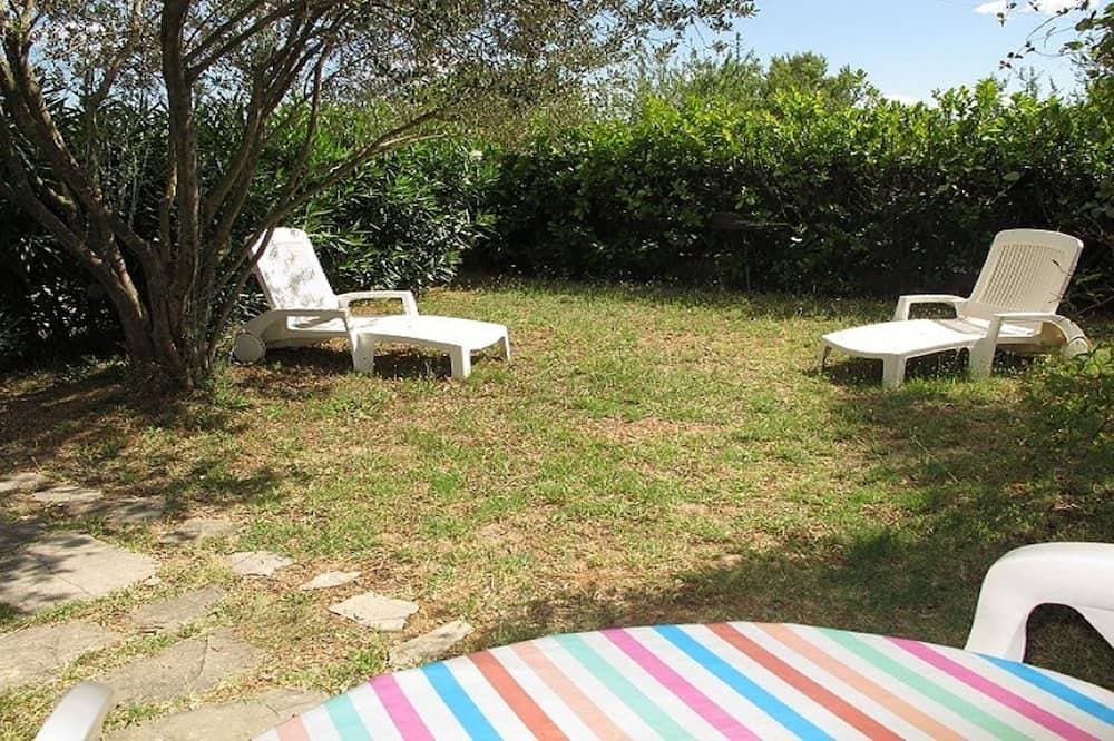 Foto 7 von 23: Vermietung, Haustiere Akzeptiert, Swimmingpool, Parkplatz, Privater Garten, WIFI