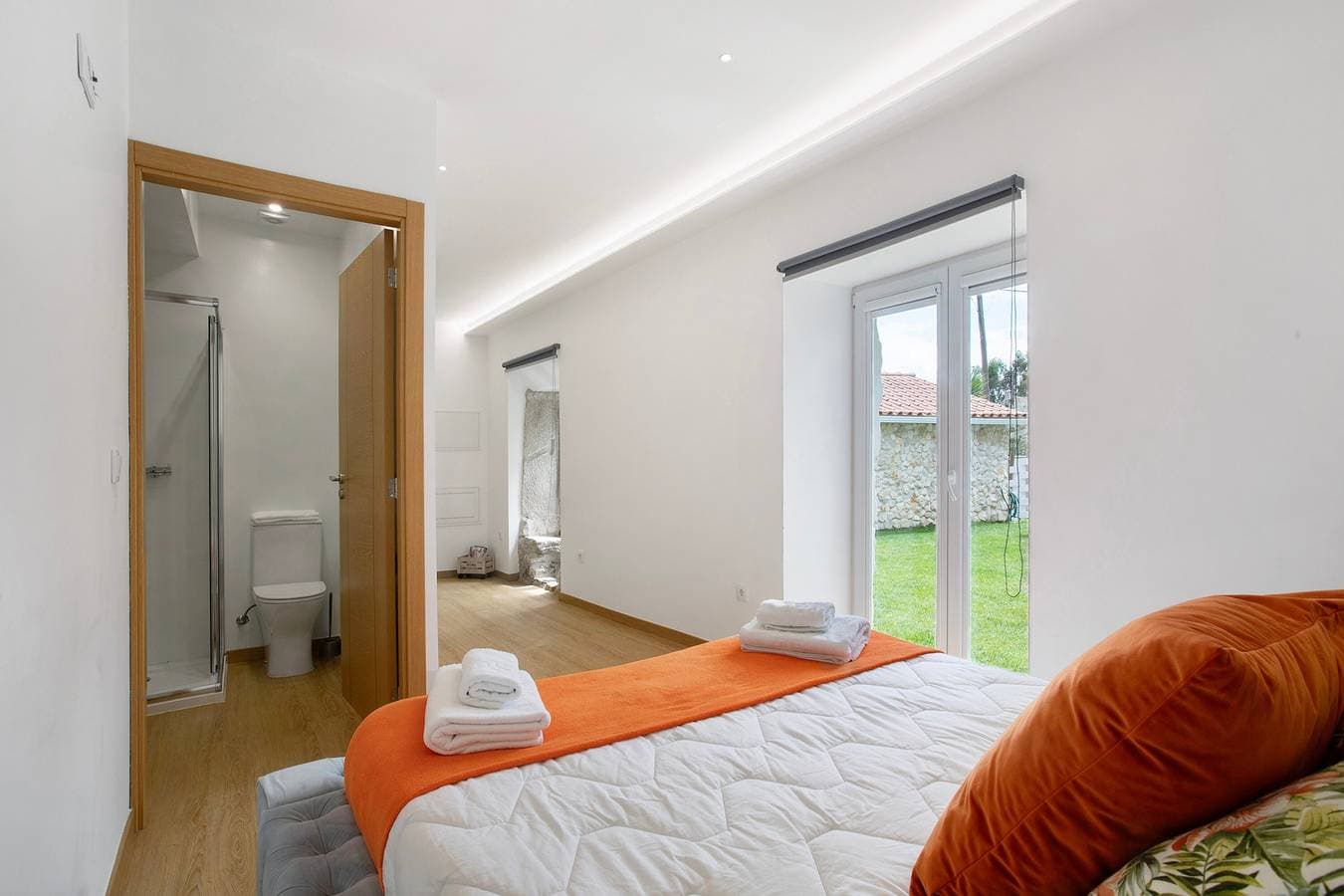 Foto 12 von 39: Ferienhaus 'Castelos Amarelo' mit privatem Pool, Wi-Fi und Klimaanlage