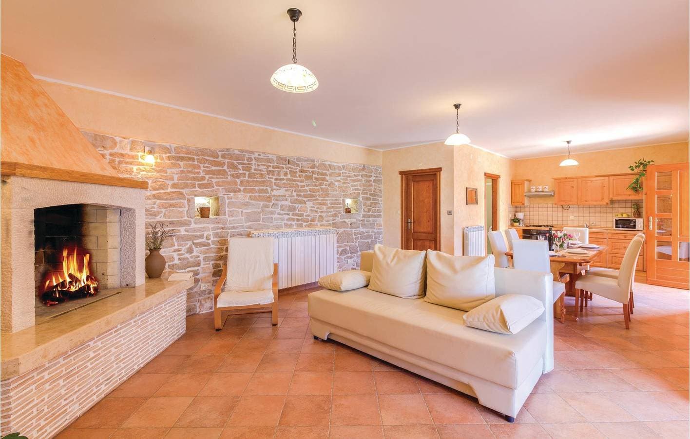 Foto 5 von 35: Modernes Apartment mit einem Schlafzimmer, Terrasse, WLAN und Parkplatz