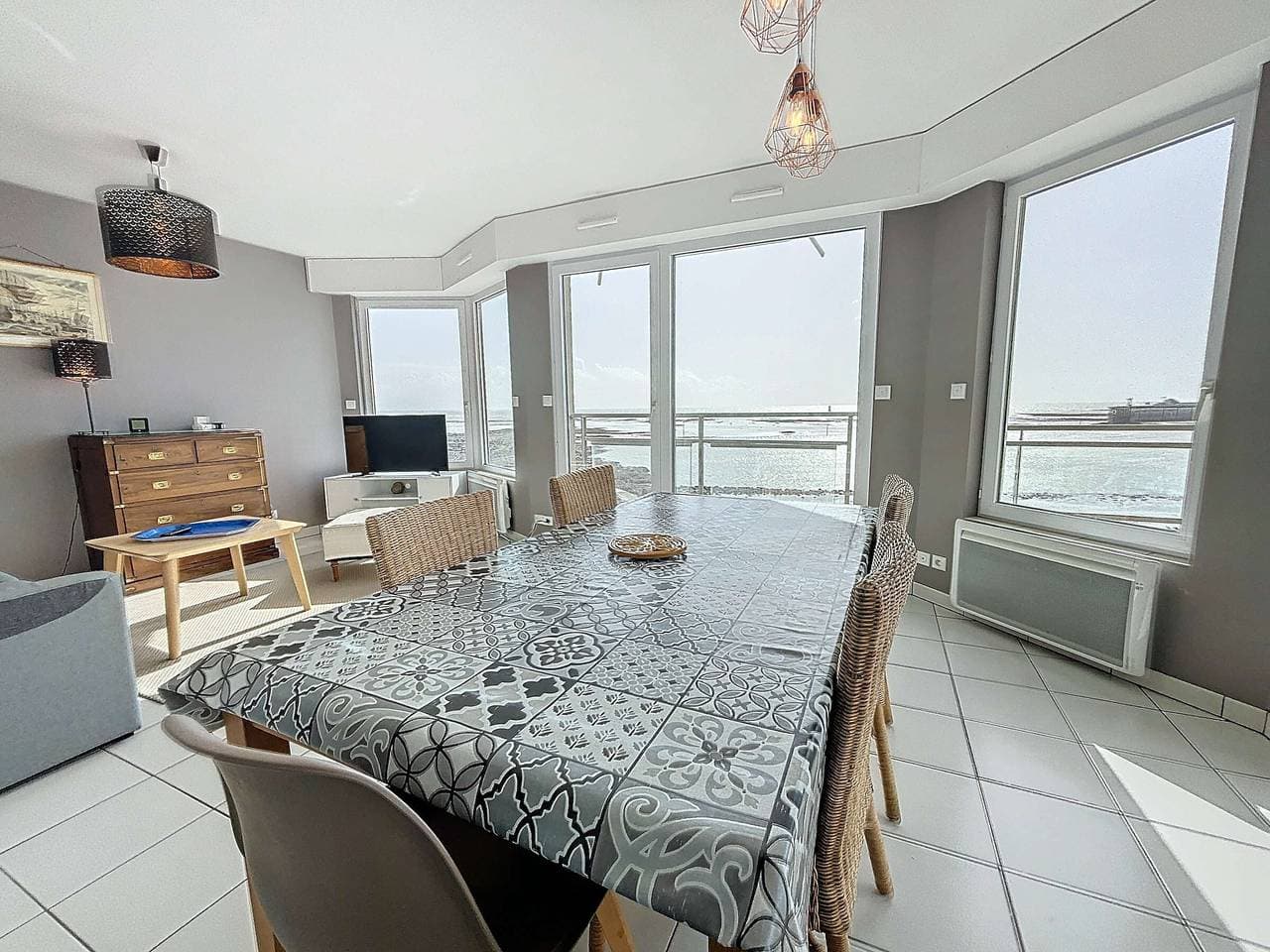 Foto 8 von 21: Schöne Wohnung am Meer mit Balkon, Parkplatz und moderner Ausstattung