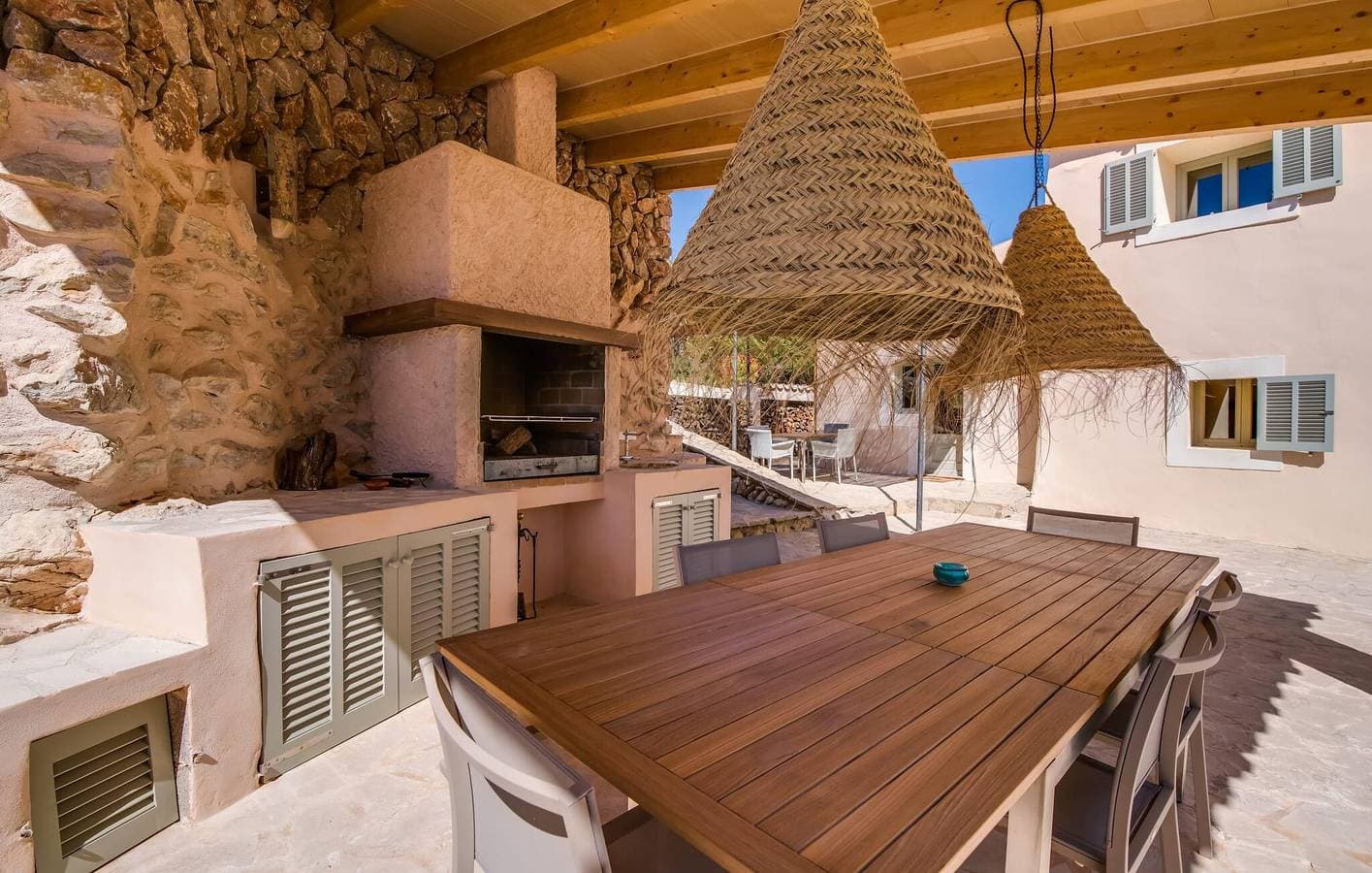 Foto 13 von 43: Meerblick-Wohnung mit Pool, Terrasse & AC | Es Carritxó 800m