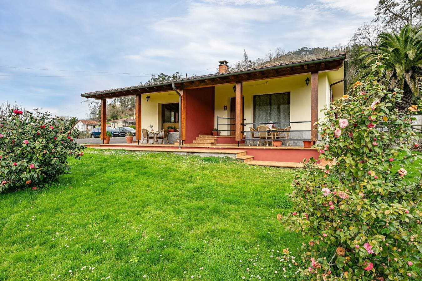 Foto 9 von 25: Chalet 'Les Cuartes 2' mit Bergblick, privater Terrasse und eigenem Garten