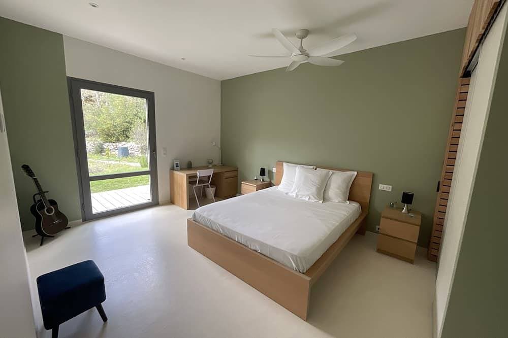 Foto 6 von 30: Villa Contemporaine Avec Piscine . Le 210