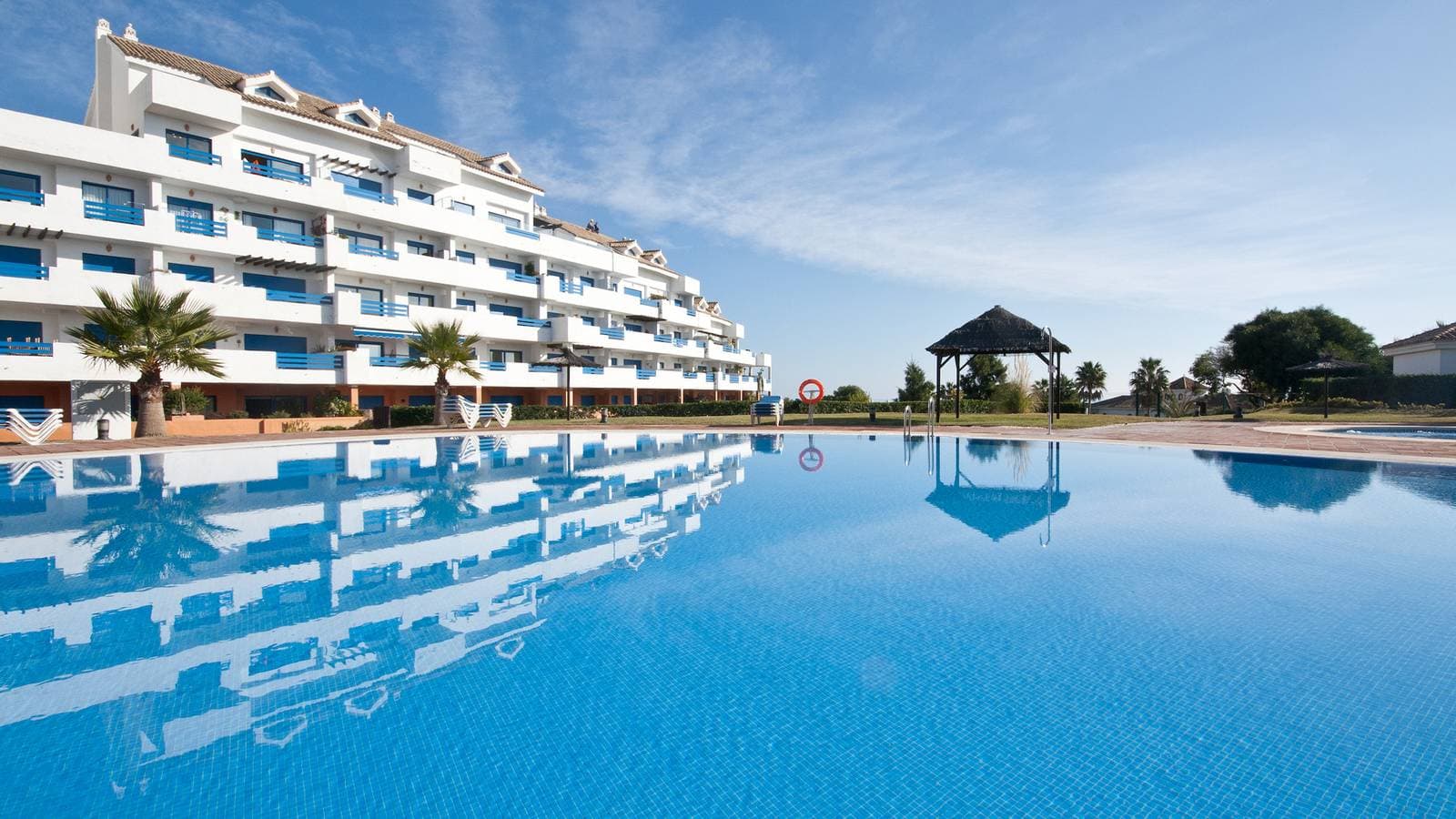 Foto 2 von 30: Duquesa Suites 303