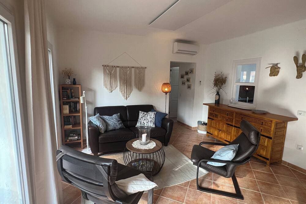Foto 6 von 29: Ruhig gelegenes 4-Personen Ferienhaus mit Garten, Dachterrasse mit Meerblick