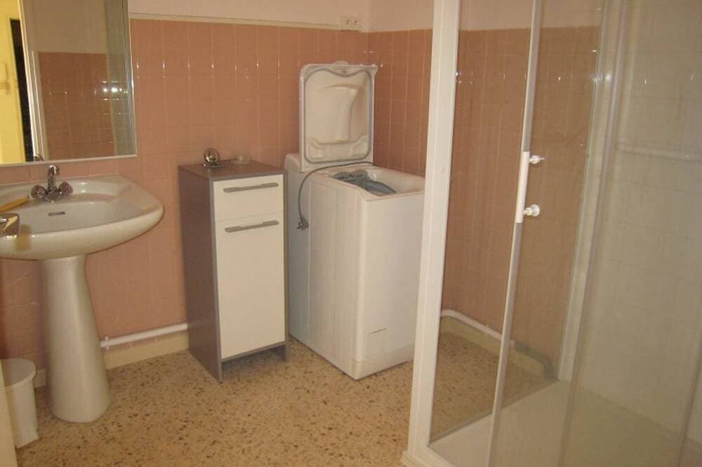 Foto 3 von 11: F2 mit Terrasse und Parkplatz, Haustiere erlaubt - Amélie-les-Bains