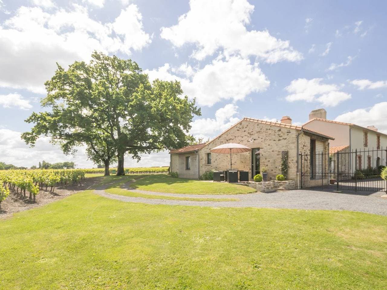 Foto 13 von 16: Charmantes Ferienhaus mit beheiztem Pool und WLAN - 2 Schlafzimmer