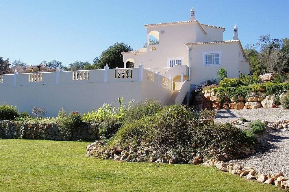 Foto 6 von 11: Wunderschöne Villa mit beheiztem Schwimmbad in Hügeln mit spektakulärem Ausblick