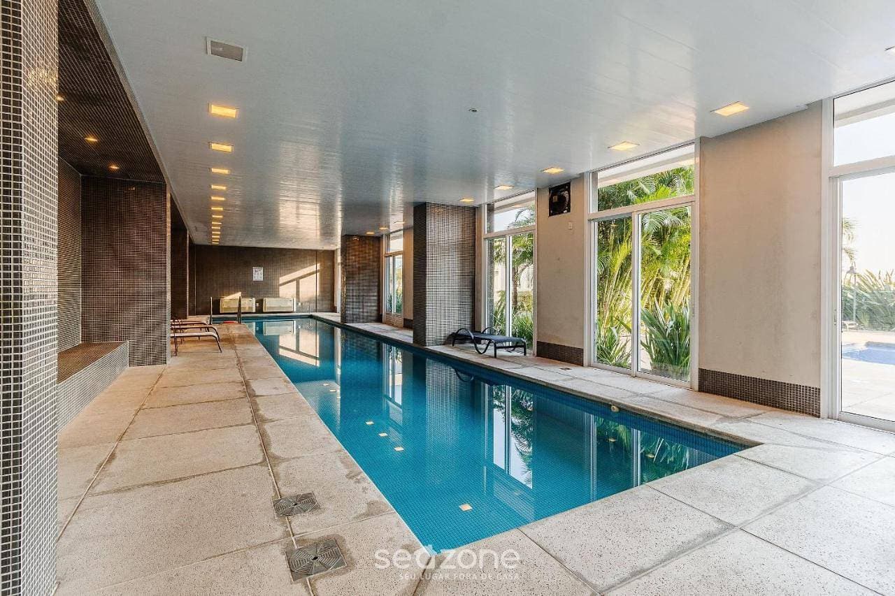 Loft de luxo com Garagem no Petrópolis AHO1402 1