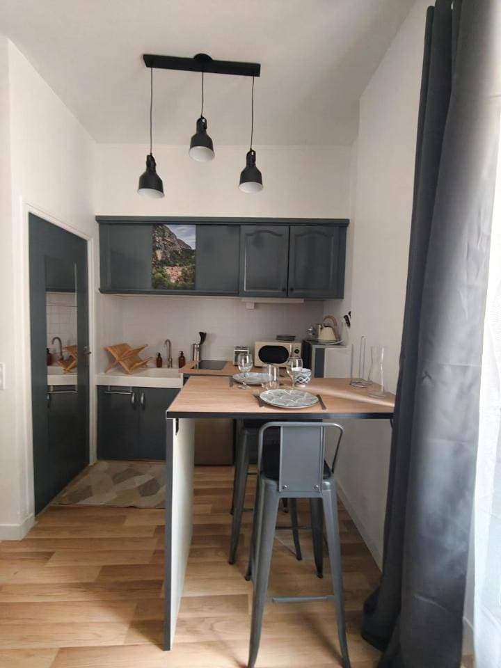Foto 7 von 59: One-Bedroom Apartment